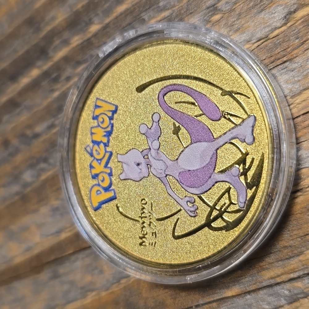 Pokemon Mewtwo Gold Collectible Coin
